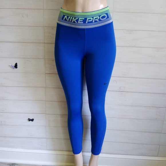 nike pro dri fit tights women's